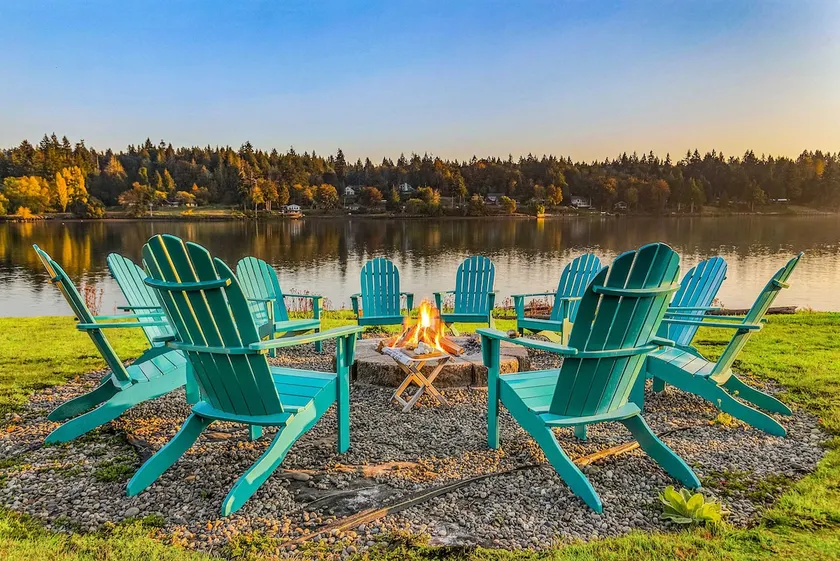 'The Hammersley' Luxury Waterfront Estate! - Image 1