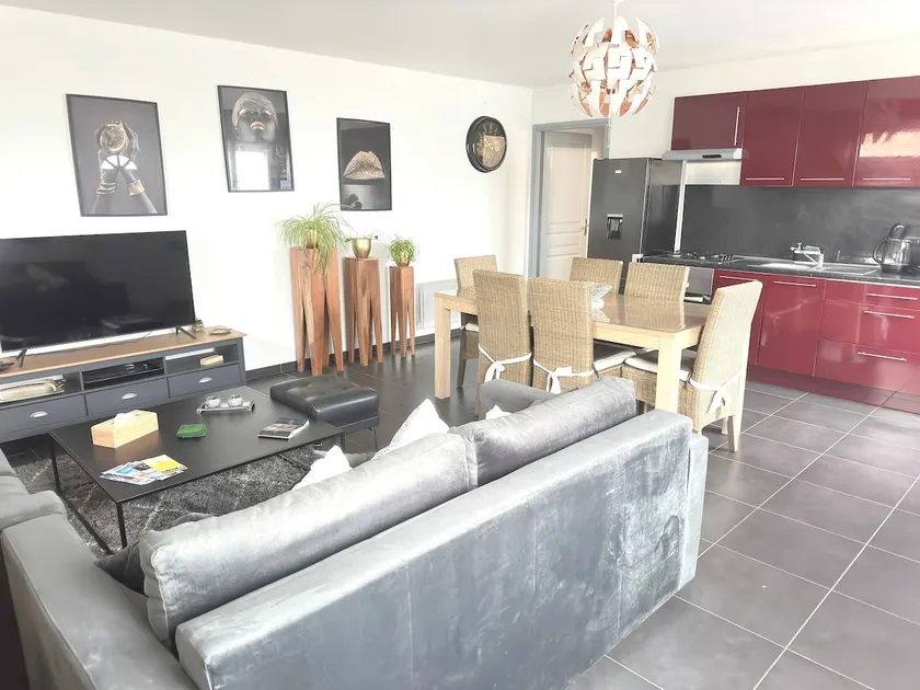 Cozy house in Andres with parking - Image 1