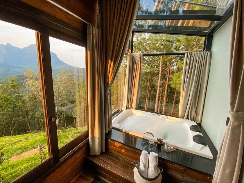 Curucaca Cabin, with Coffee and Hot Tub. - Image 1