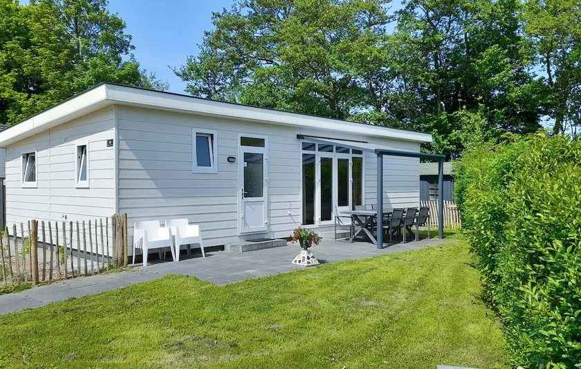 4 Bedroom Cozy Home In Heinkenszand - Image 1