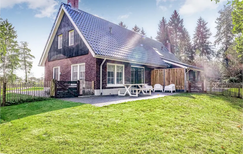 Nice Home In Rijssen With Wifi - Image 1
