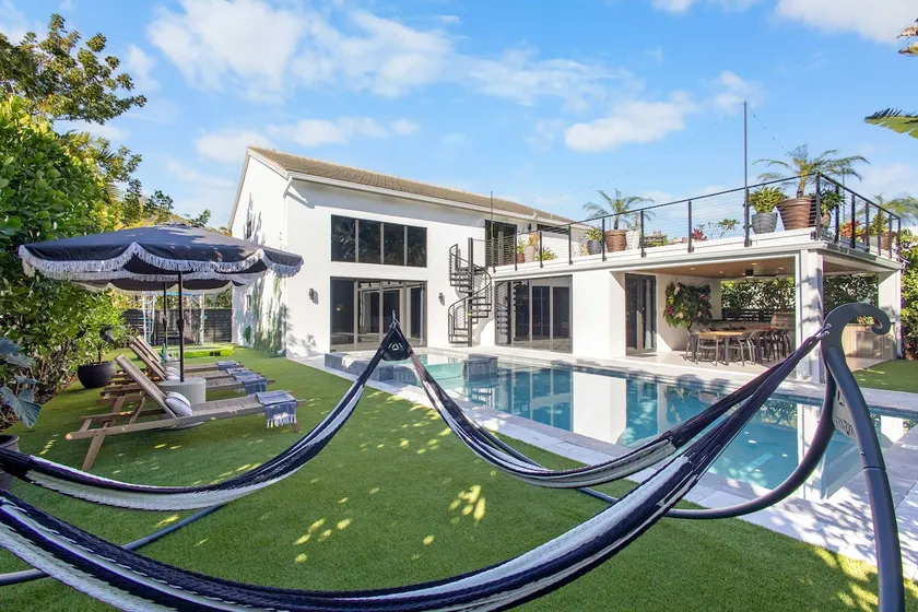 Miami Retreat w/ Sunset Rooftop, Pool & Game Room - Image 1