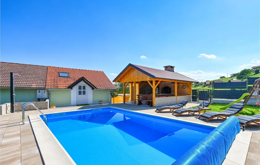 Nice Home In Vrhi Pregradski With Sauna - Image 1