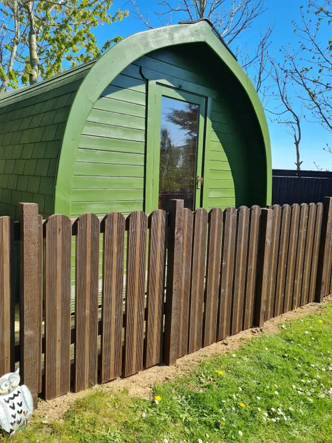 Wren Glamping Pod -Alquiler-Panorámico-Communal washrooms-Vista al Lago - Image 1