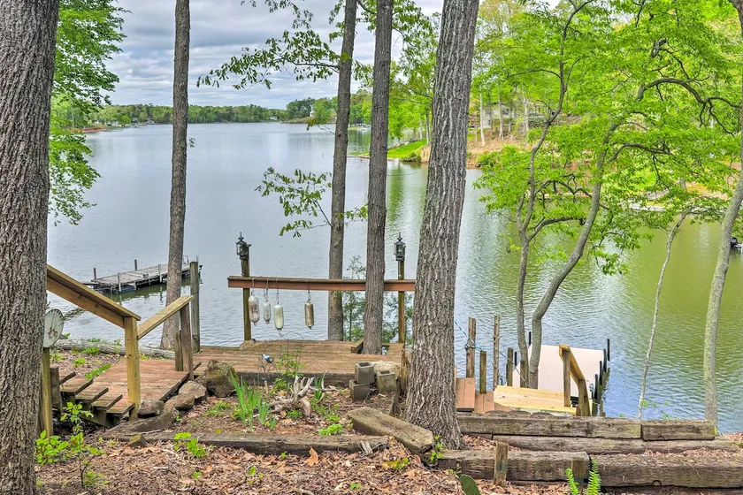 Dock + Fire Pit: Lakefront Living in Abbeville! - Image 1