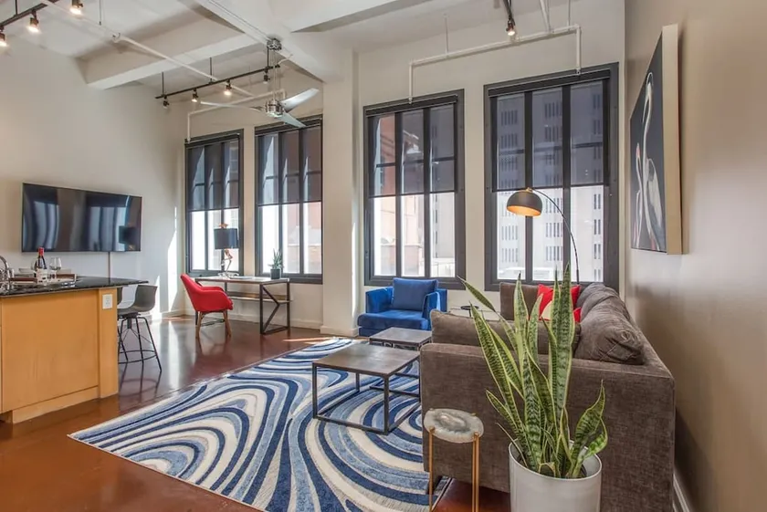 New Lux Loft in Sundance Square Downtown FTW - Image 1