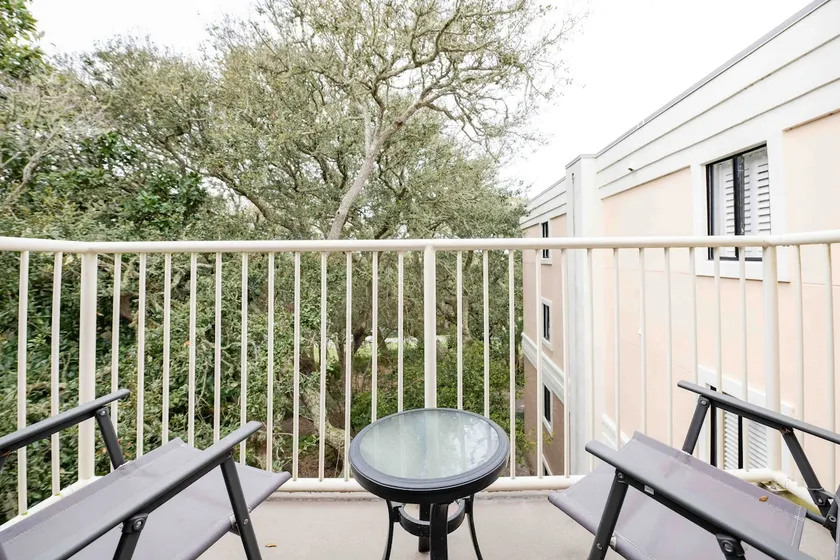 2029 Beachwood Villa - Image 1