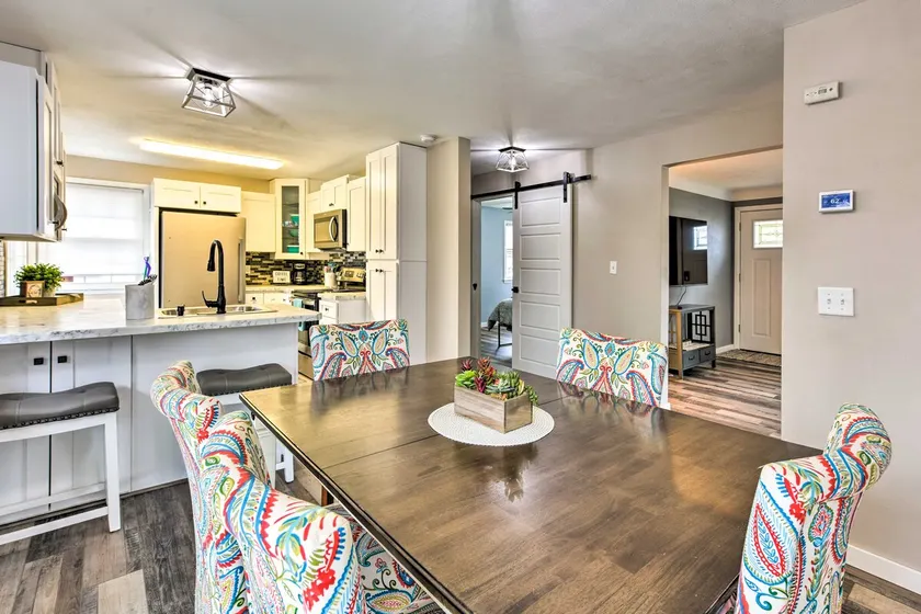 Walk to Lake Pepin: Charming Retreat w/ Deck - Image 1