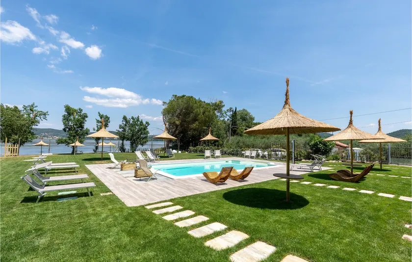Mysigt hem i Sant'Arcangelo med. - Image 1