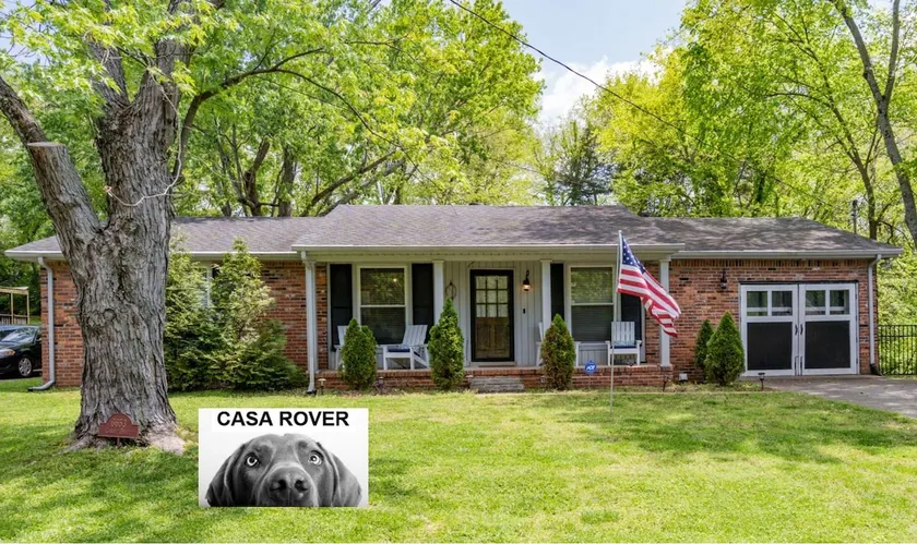 Casa Rover - Pet Friendly w/ Fenced-in Yard, Family Friendly, Mins to Downtown Nashville - Image 1