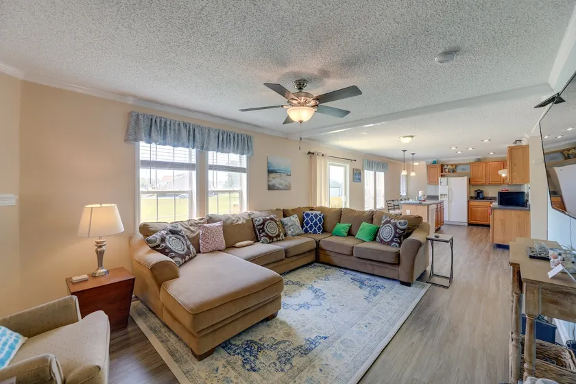 Family Home + Fire Pit & Deck, 11 Miles to Beach! - Image 1