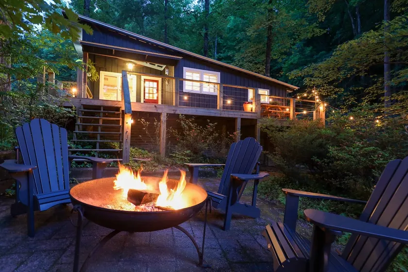 Walk-to-Downtown Retreat | Creekside + Hot Tub - Image 1