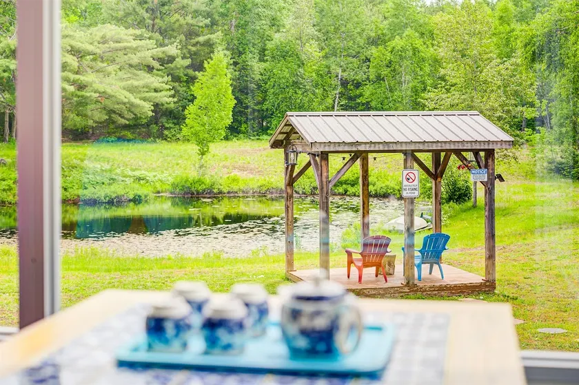 2-Acre Muskoka Cottage | Firepit | Pond |BBQ - Image 1