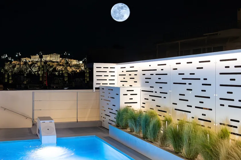 MaMaison N°5 Penthouse Loft, Private Pool, Acropolis view, Ultra high speed Internet 300 Mbps, Short walk to Acropolis, Parking upon request, 1' from metro - Image 1