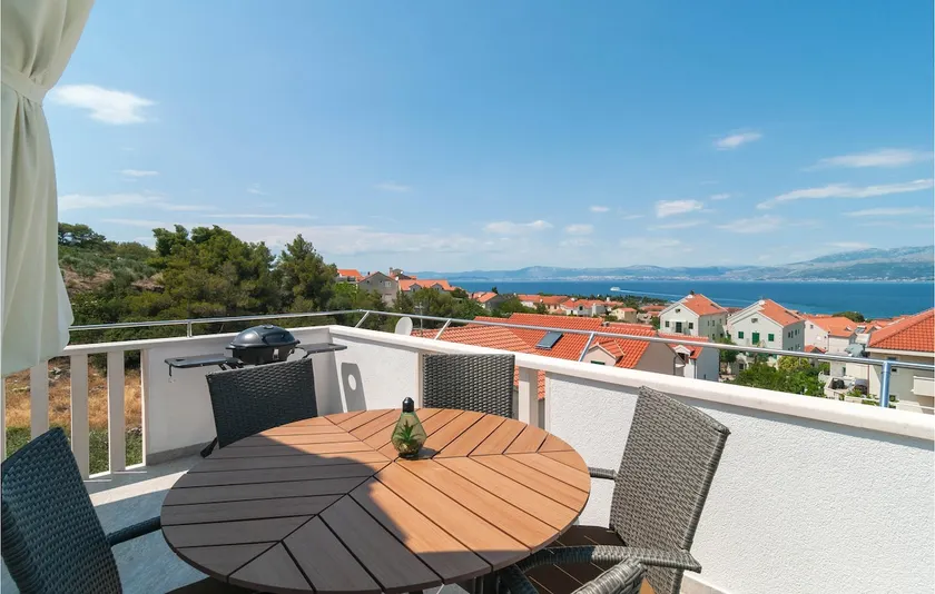 Apartment Supetar Ive Vojnovica - Image 1