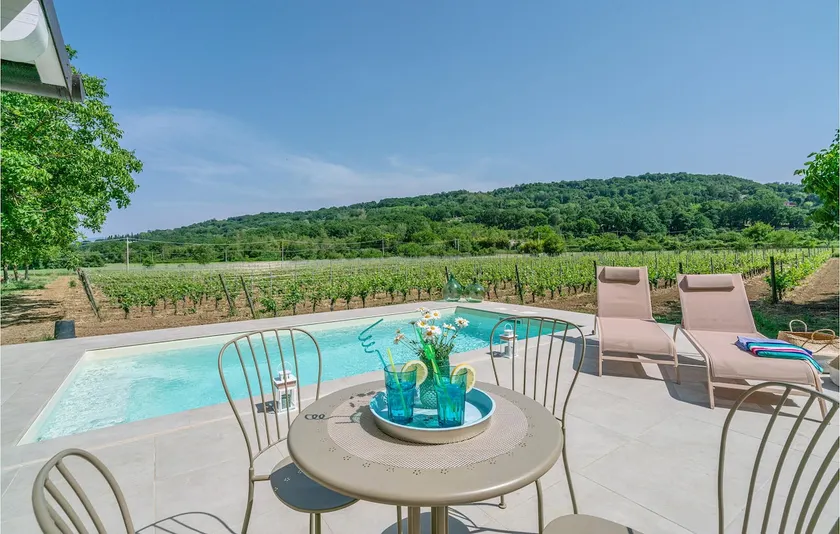 Lovely Home In Orte - Image 1