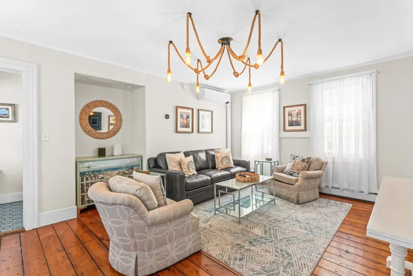 Historic Mystic Home, Walk to Seaport & Downtown - Image 1