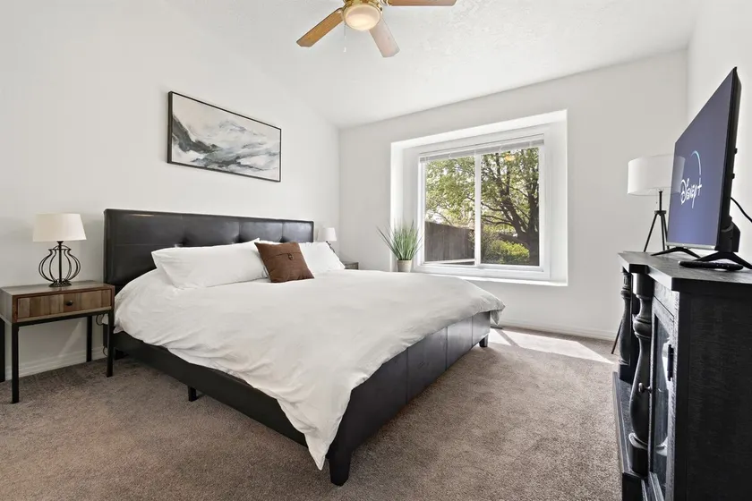 *Backyard*King*Parking*100Mbps*Smart TV*Bbq*W/D - Image 1