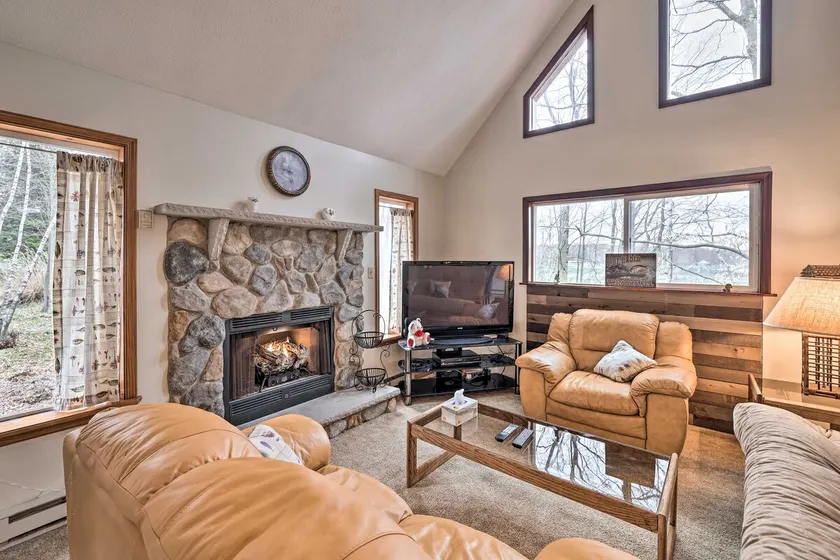 Walk to Beach: Lakefront Pocono Escape w/ Fire Pit - Image 1