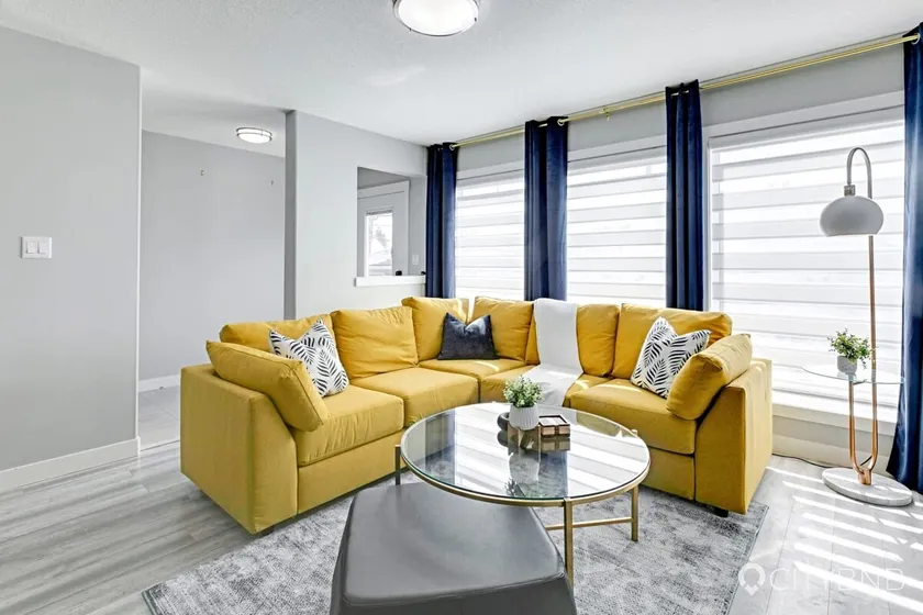 Bonnie Doon. New Infill. 3bd/2.5bth. Garage parking. - Image 1