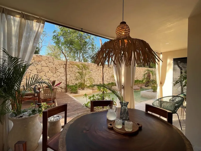 Luxury Oasis! 2 pools(Private & Swimup)FREE extras - Image 1