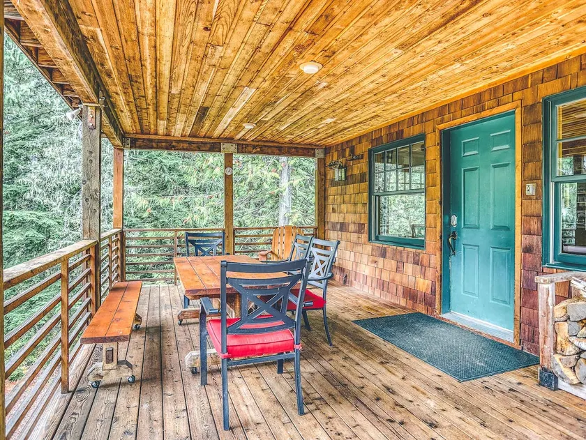 Hike & Bike out the Door and Paddle Nearby, Dog-Friendly, BBQ - Image 1