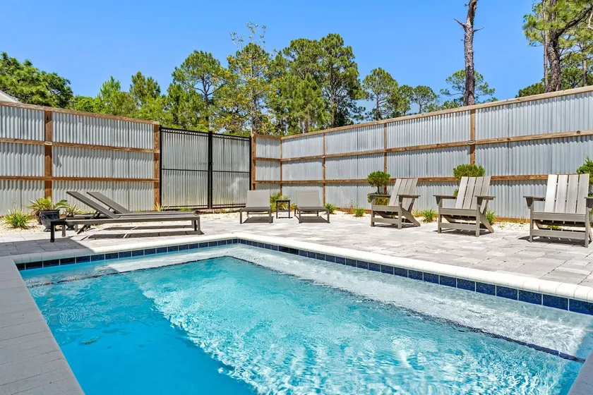 30A Schattige Palmen von AvantStay | Bootfreundlich mit beheiztem Pool - Image 1