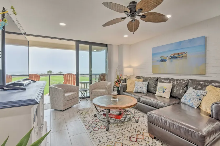 Pools, Hot Tub & Ocean Views: Port Aransas Condo - Image 1