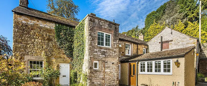 The Belle - A lovingly converted Grade II Listed home from home in Bakewell - Image 1