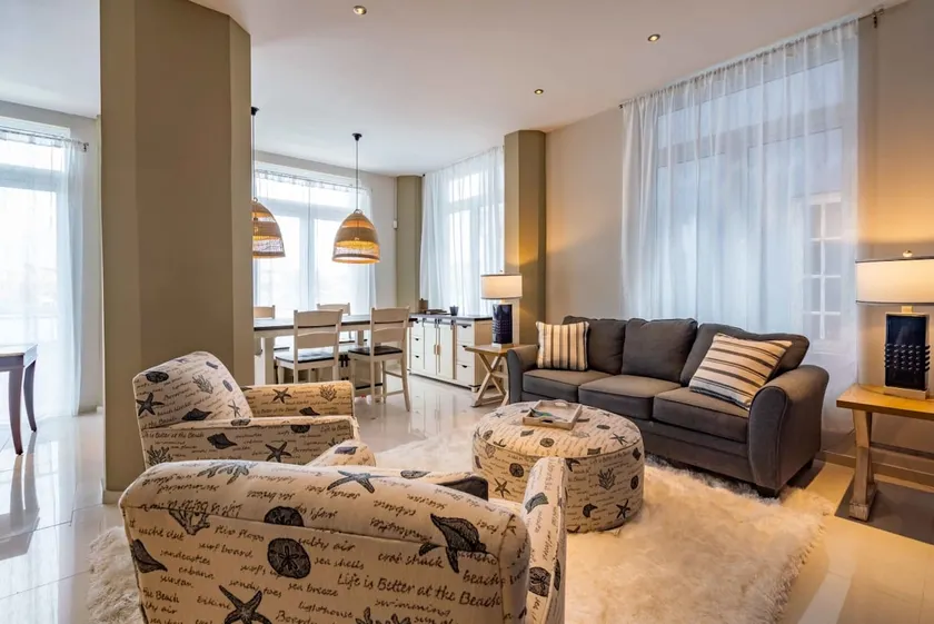 Fabulous Chic Apartment Filled w Natural Light at Famous Handelskade - Image 1