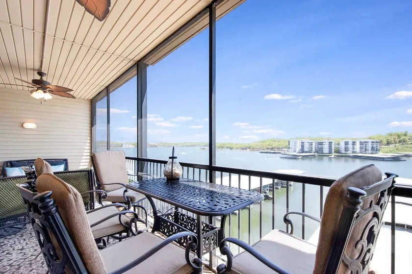 Amazing Main Channel Views with Screened Balcony - Image 1