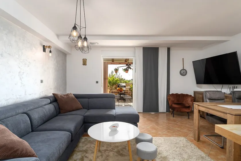 Apartamento con sauna y jacuzzi - Image 1