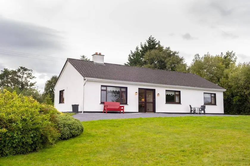 Cottage 431 - Oughterard - Image 1