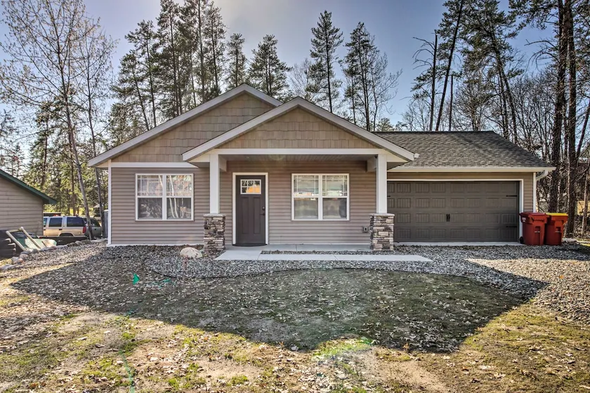 Breezy Point Cabin w/ Fire Pit - Walk to Lake - Image 1