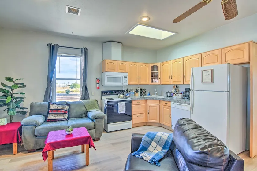 Rejuvenating Retreat w/ Ideal Eloy Location! - Image 1