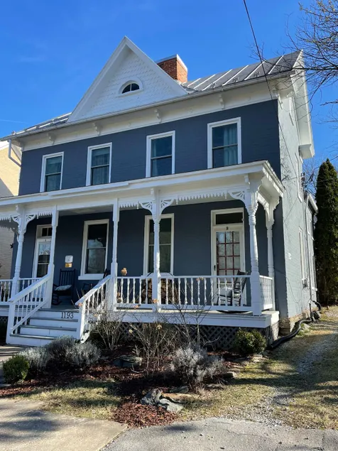 Vacation Rental: Armory Quarters B - Image 1