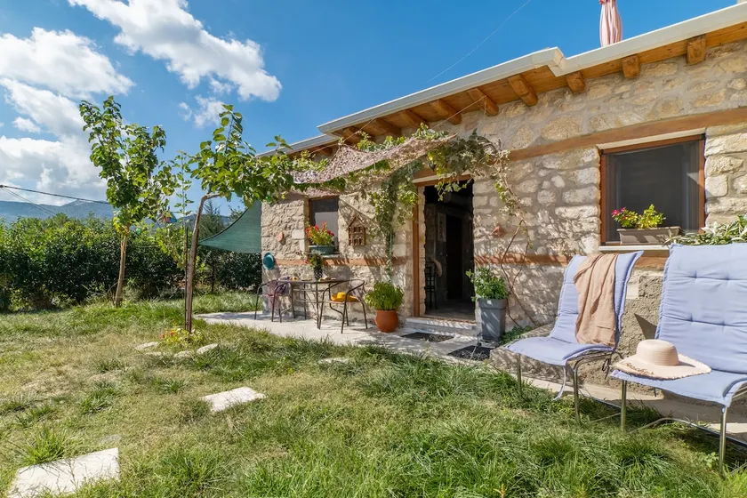 Villa Lazar - Image 1