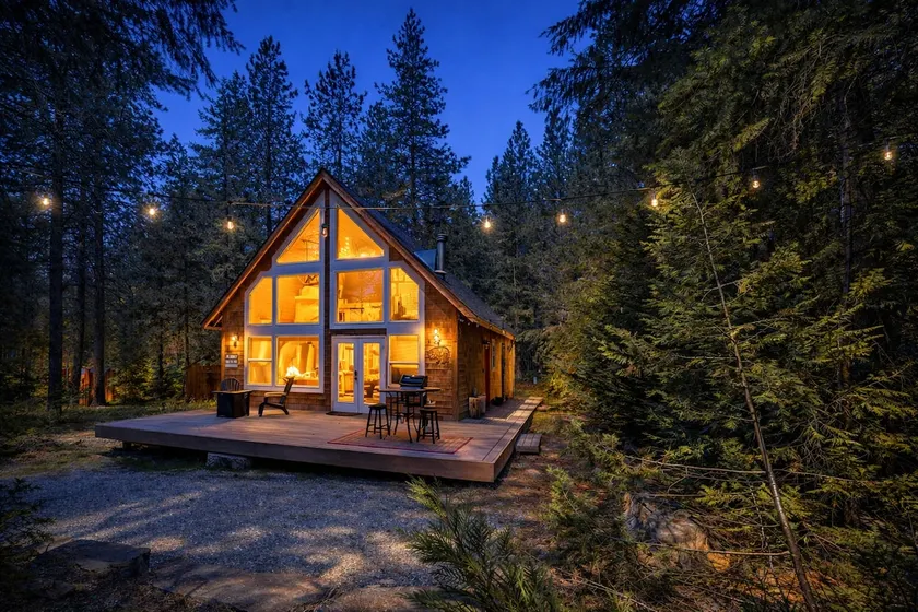 Hot Tub | Community Beach | Dogs | Deck | BBQ - Image 1