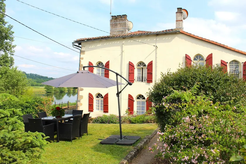 La Maison du Passeur - Image 1