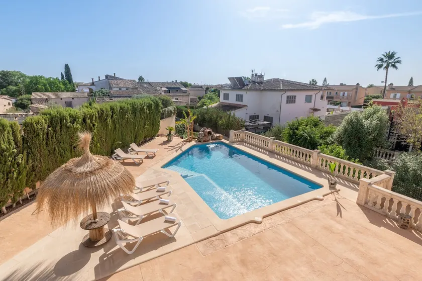 Villa Sayana - Image 1