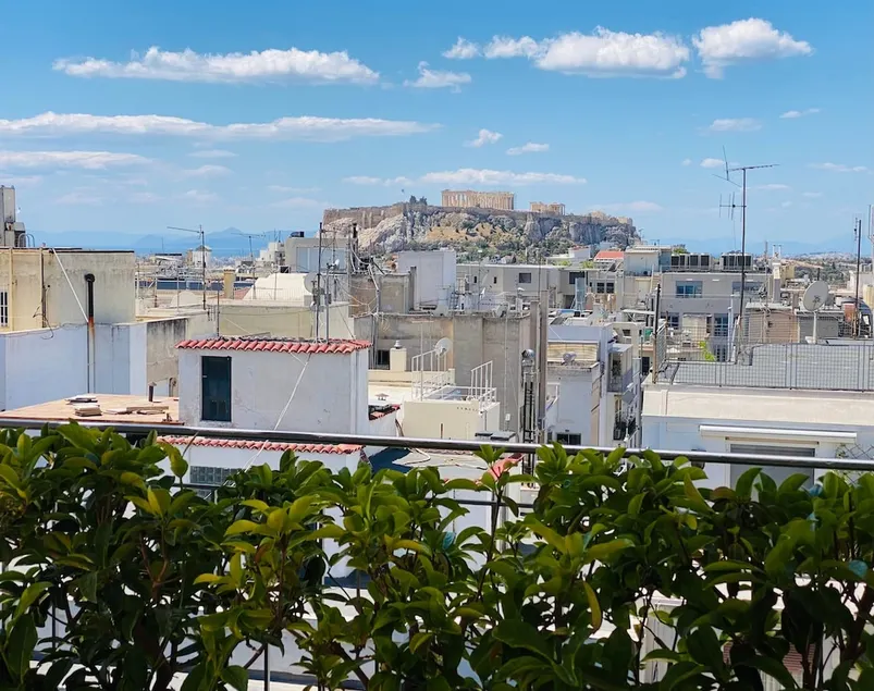 200Mbps Wifi - Penthouse With Acropolis View - Image 1