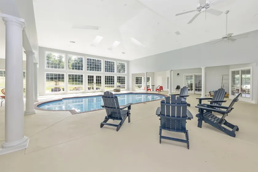 4BR, 4BA, Amazing Indoor Pool, EV charger, ~10 acres retreat, next to Park - Image 1