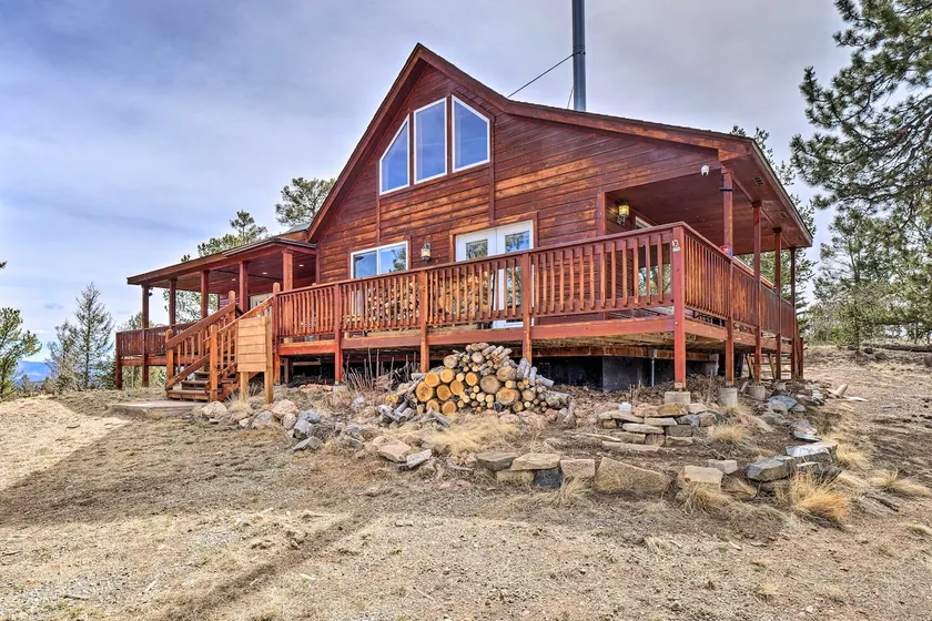 Grand Jefferson Home w/ Stunning Mtn Views! - Image 1