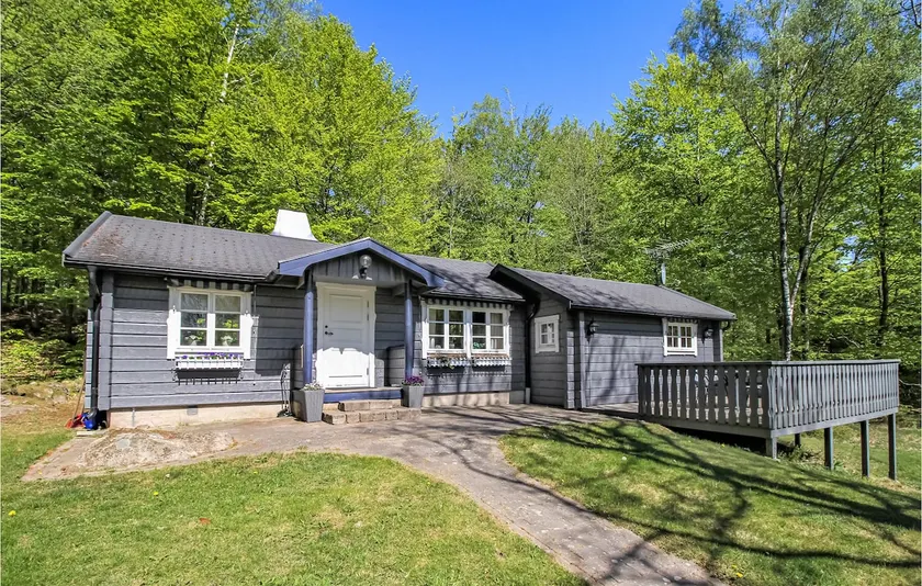 Awesome Home In Munka-Ljungby With Sauna - Image 1