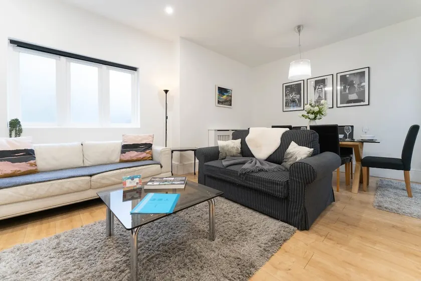 Host & Stay | Upper Rock Rest - Image 1
