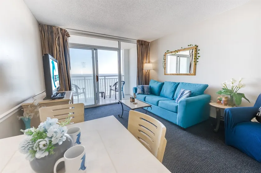 High Floor,Amazing Views,Camelot By The Sea, Pools - Image 1