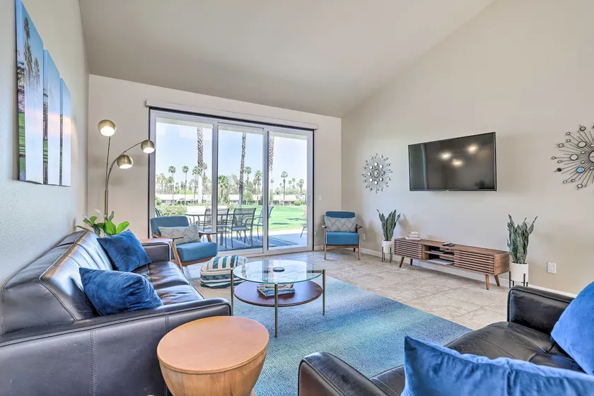 Mtn & Golf Course Views: Relaxing Palm Desert Gem - Image 1