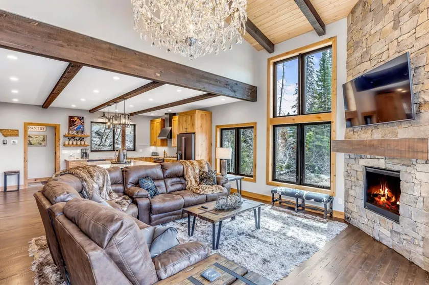Glades Chalet at Inspiration Loop - Image 1