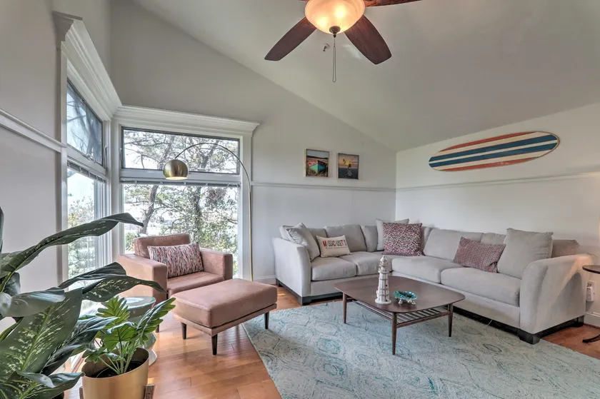 Private Ocean Overlook! Serene Cape Cod Escape - Image 1