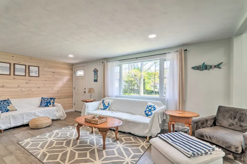 Bike to Beach: Centerville Home w/ Deck! - Image 1